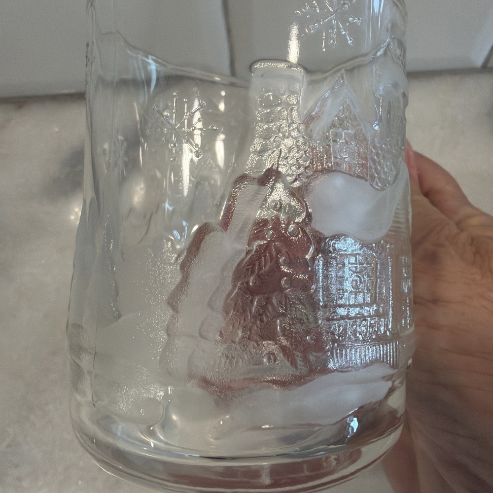 Vintage Arcoroc France Winter Wonderland Christmas Glass Mug
